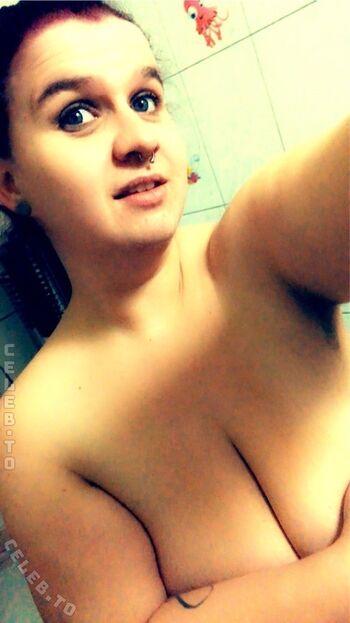 Leaked Sophieschmande private photo viral onlyfans