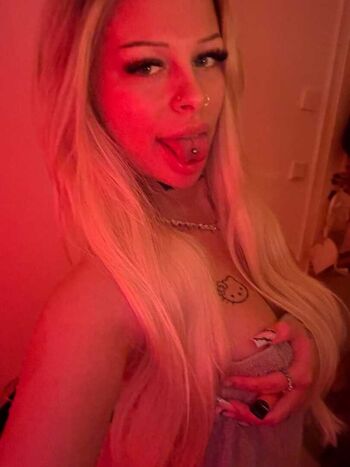 Leaked Sophioosh  page private photo viral onlyfans