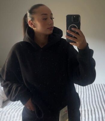 Leaked Souhaila azmani private photo viral onlyfans