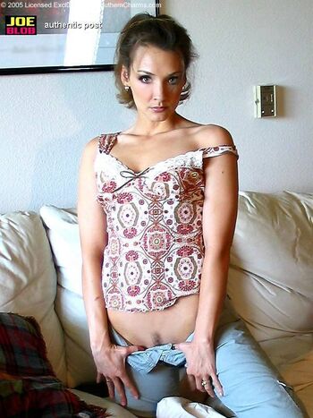 Southern-Charms Reese
