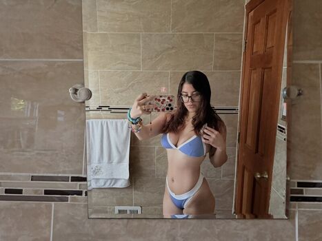 Leaked Spritdesire page private photo viral onlyfans