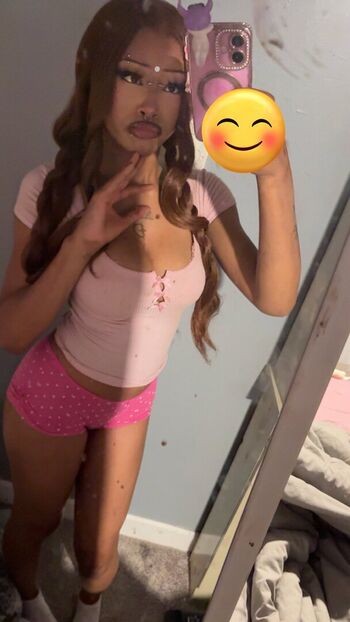 Leaked Spendforlayla private photo viral onlyfans