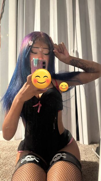 Leaked Spendforlayla private photo viral onlyfans