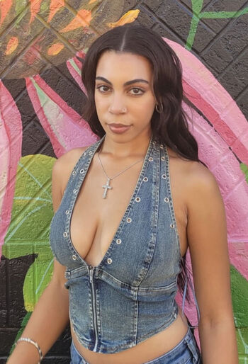 Spicy Ashley