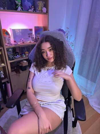 Leaked Spicy honey private photo viral onlyfans