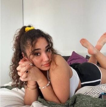 Leaked Spicy honey private photo viral onlyfans