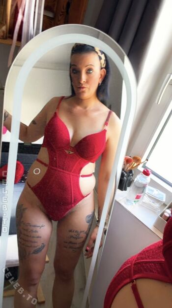 Leaked Spicyjenny page private photo viral onlyfans
