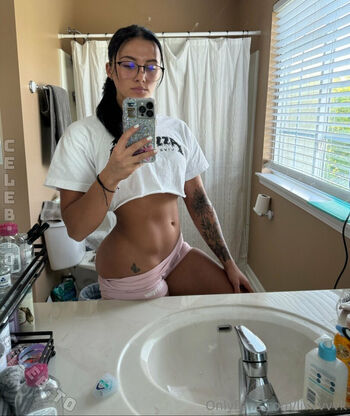 Leaked Spicymichellex  page private photo viral onlyfans