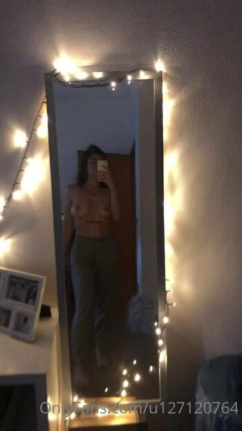 Leaked Spinaunposted private photo viral onlyfans
