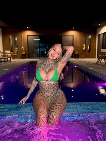 Leaked Split tongue bri  page private photo viral onlyfans
