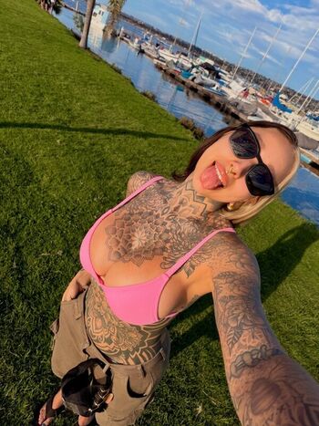 Leaked Split tongue bri private photo viral onlyfans