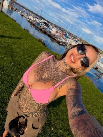 Leaked Split tongue bri private photo viral onlyfans