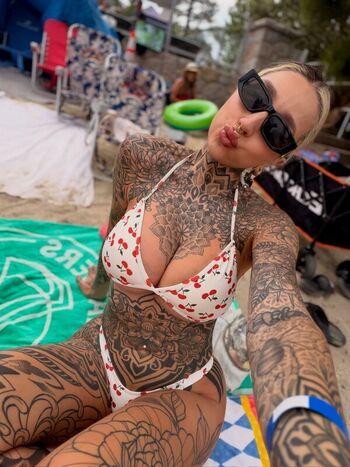 Leaked Split tongue bri private photo viral onlyfans