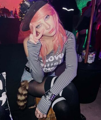 Leaked Squidney helen private photo viral onlyfans
