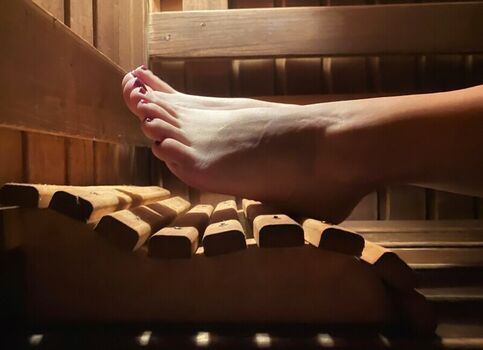 Squirrel Paws