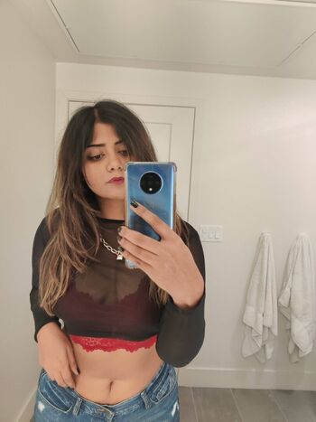 Leaked Srishti sharma page private photo viral onlyfans