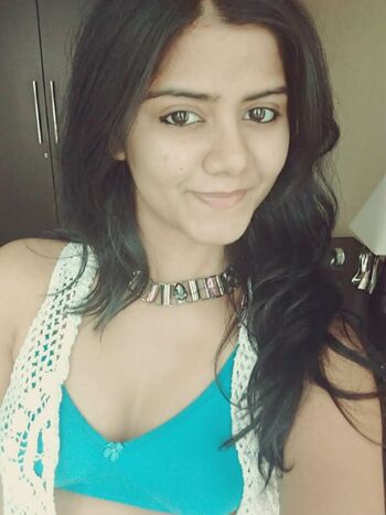Leaked Srishti sharma page private photo viral onlyfans