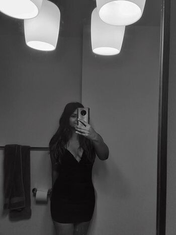 Leaked Srishti sharma page private photo viral onlyfans