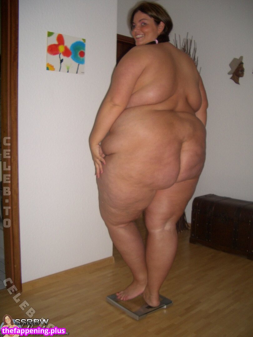 LailaniSSBBW / SSBBW Lailani / curvy.globetrotter / ssbbwlailani Naken OnlyFans Foto #61