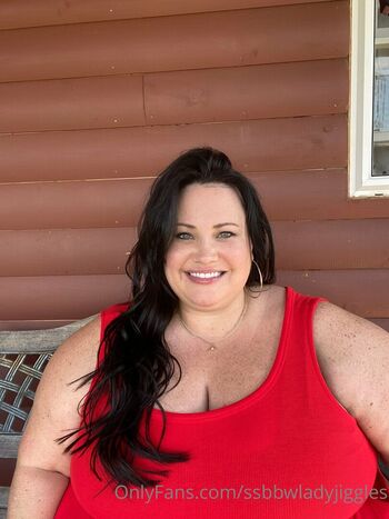 ssbbwladyjiggles