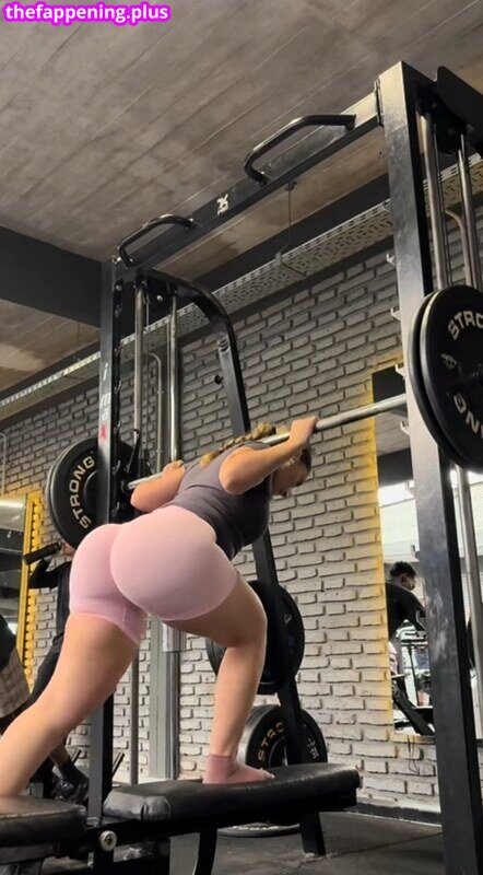 Maisie Ellen Fitness / Ssofi Contreras / _ssoficontreras / https: / maisieellenfitness Foto OnlyFans Nua #8