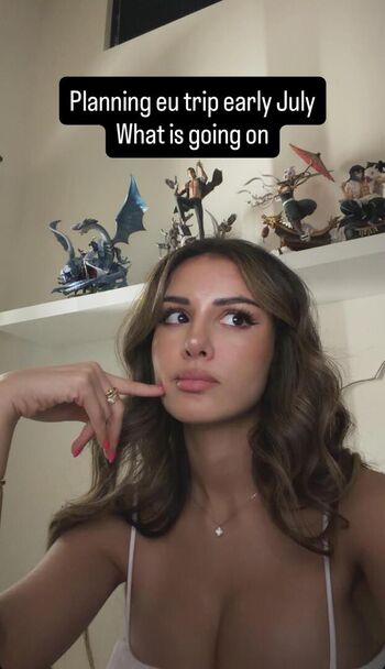 Sssniperwolf