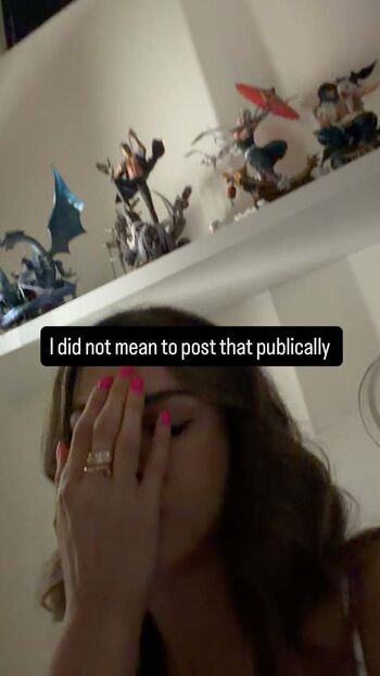 Leaked Sssniperwolf private photo viral onlyfans