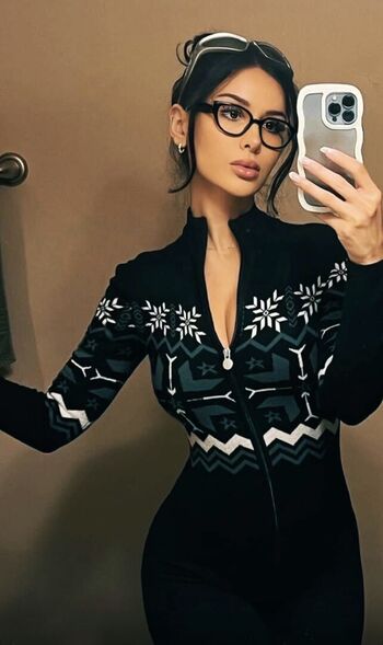 Sssniperwolf