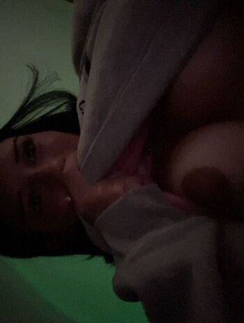 Leaked Starkittyx private photo viral onlyfans