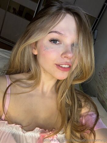 Stassie Blossom