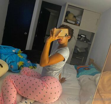 stefaniasalinas