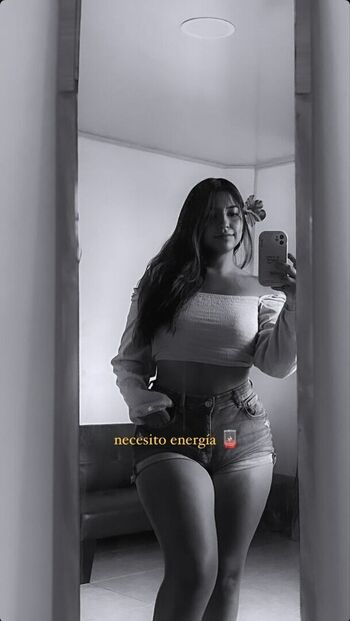 Stefanny Caldas