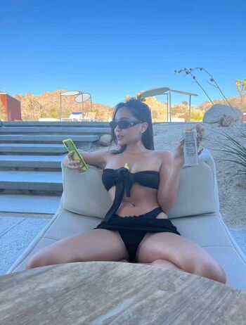 Stella Hudgens