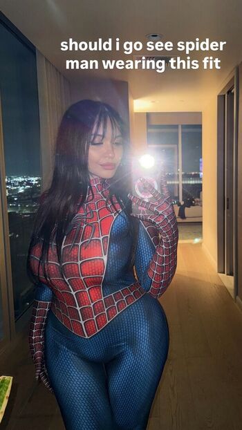 Stella Hudgens