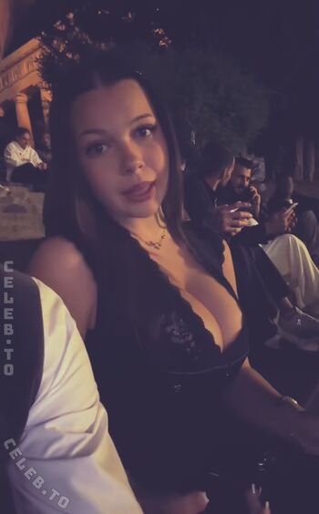 Leaked Stellaflazy private photo viral onlyfans