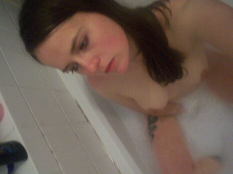 Leaked Stephanie wootton page private photo viral onlyfans