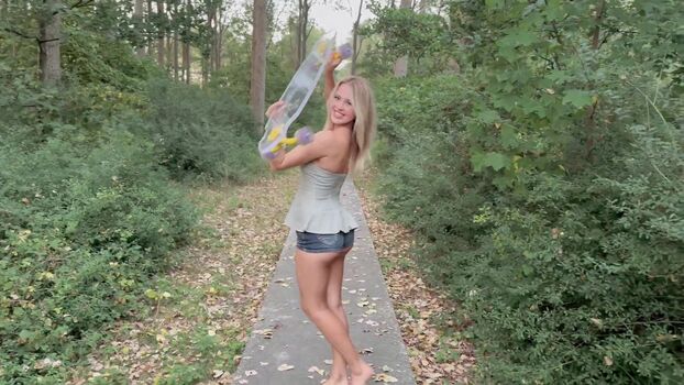 Leaked Sterre meijer private photo viral onlyfans