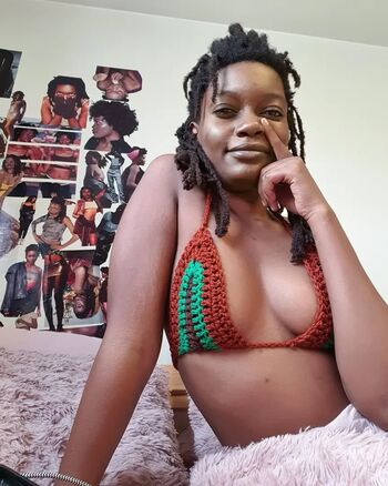 StickiBunnyWeird