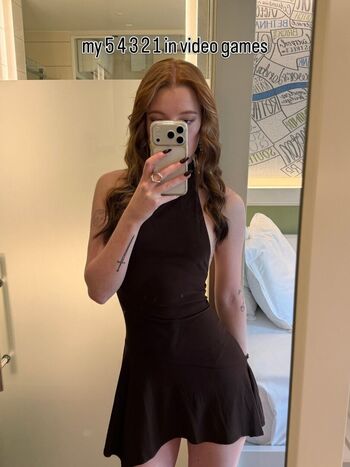 Leaked Strawbz private photo viral onlyfans
