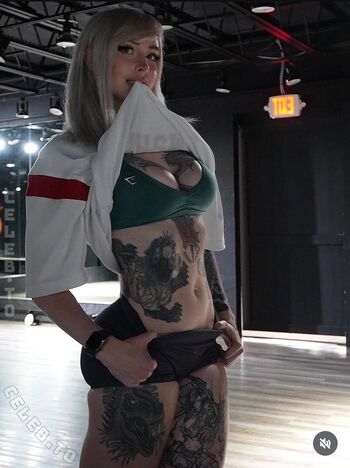 strongwaifu