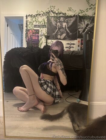 Succubusvee