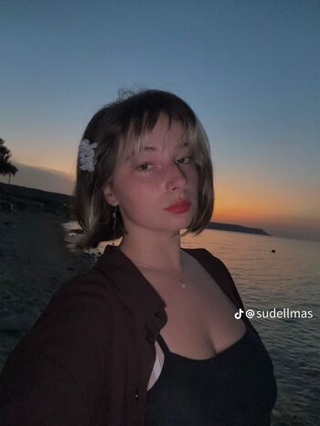 Leaked Sude elmas private photo viral onlyfans