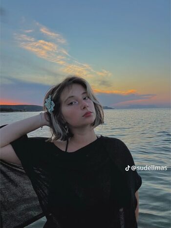 Leaked Sude elmas private photo viral onlyfans