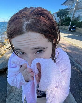 Leaked Sude elmas private photo viral onlyfans