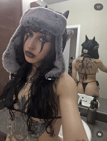 Leaked Suedmza private photo viral onlyfans