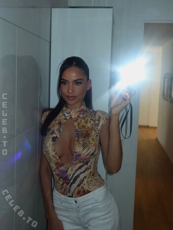 Leaked Suela mehmedi private photo viral onlyfans