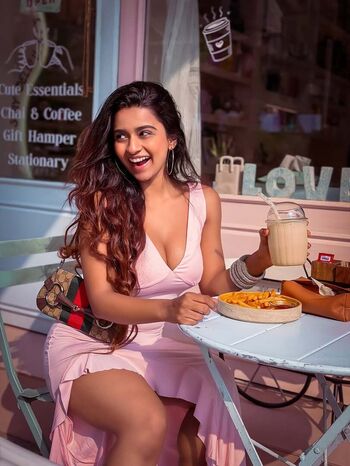 Leaked Suhana khan private photo viral onlyfans