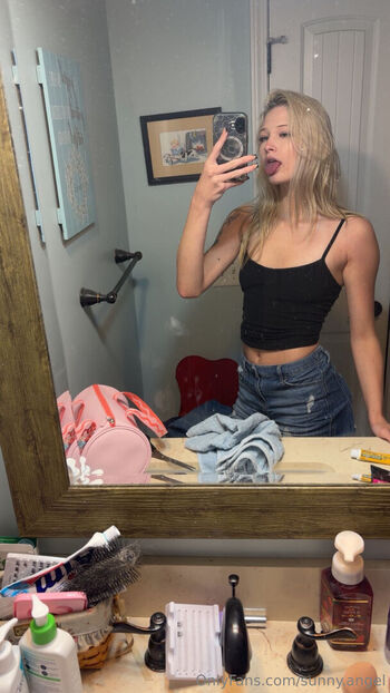Leaked Sunny angel private photo viral onlyfans