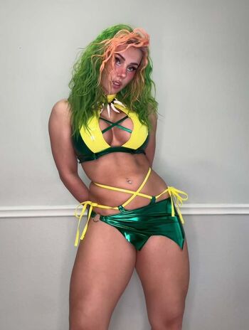 Super Saiyan Kale