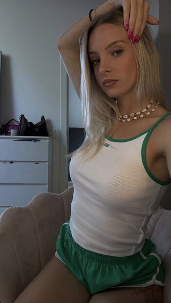 Leaked Camila mendes/ private photo viral onlyfans